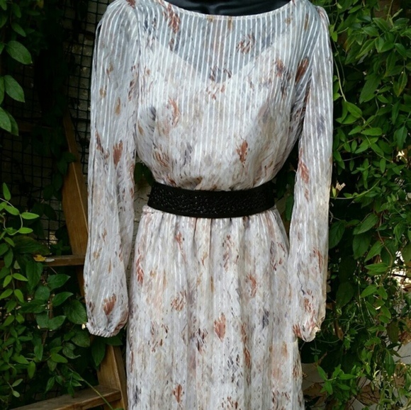 White‎ House Black Market Frozen Geo Boho d… - Picture 6 of 6